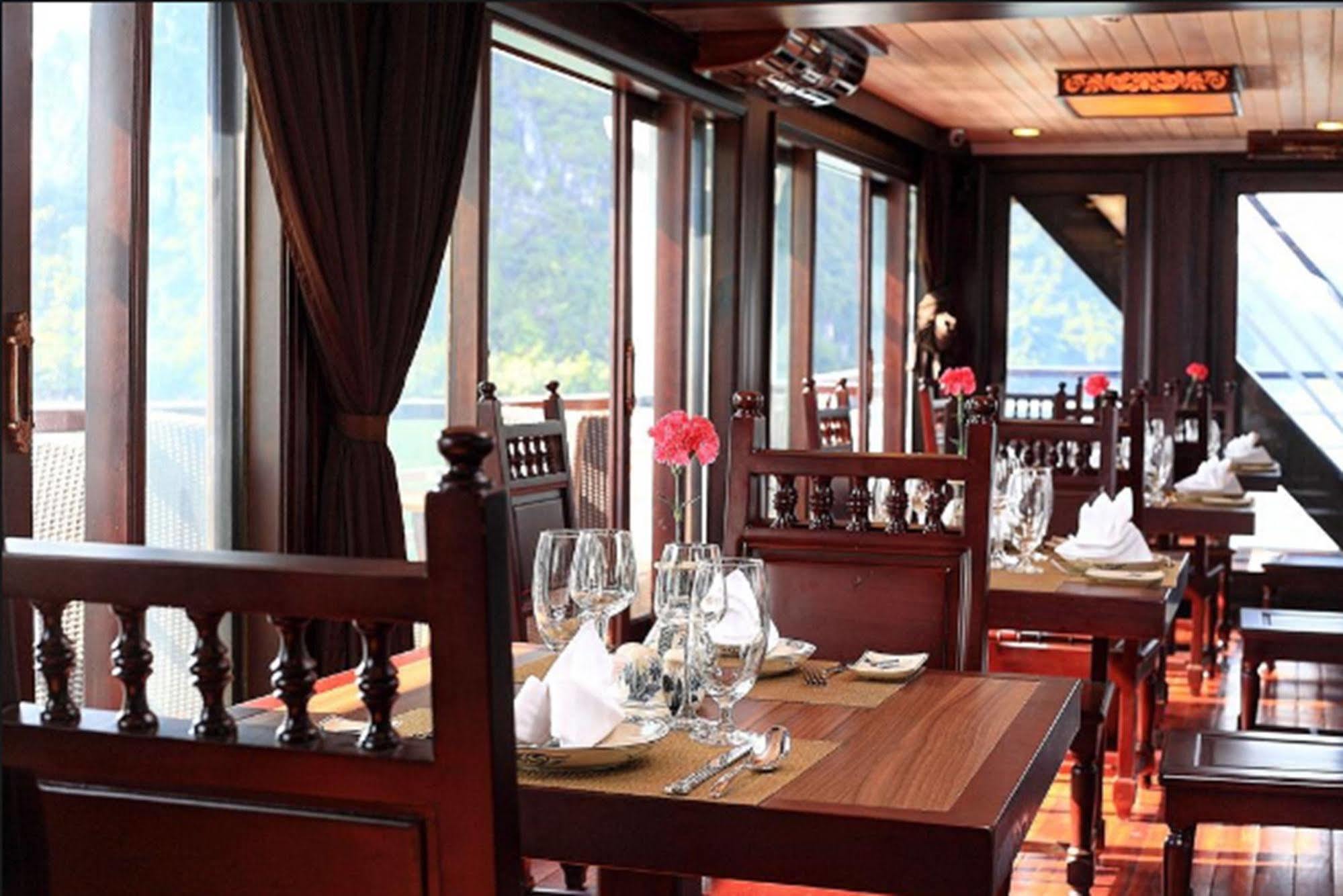 Halong Glory Legend Cruise Hotel Ha Long Eksteriør billede